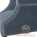fotel błękitny w stylu hampton black bear house